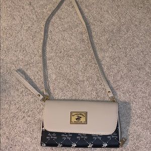 cute crossbody purse.